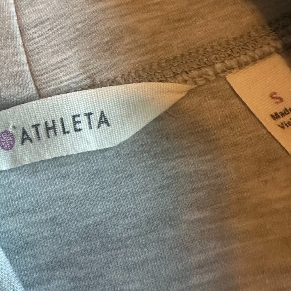 Athleta Grey Long Sleeve Shift Dress Stretchy Classic Athleisure Size Small - Picture 11 of 12